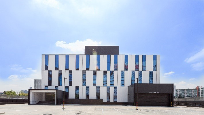 Property exterior: Telehouse Bangkok.